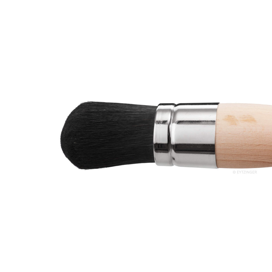 Polimentpinsel / Vergolderpinsel in der harten Ausführung mit schwarzem Rindshaar in der Größe 20 auf weißem Hintergrund